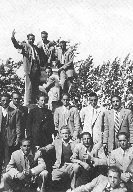 ExcursiÃ³n de los mozos de Langa del Castillo a Luco de Jiloca.