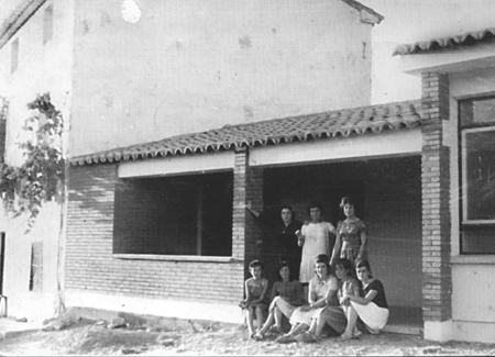 Grupo de amigos en Langa del Castillo.