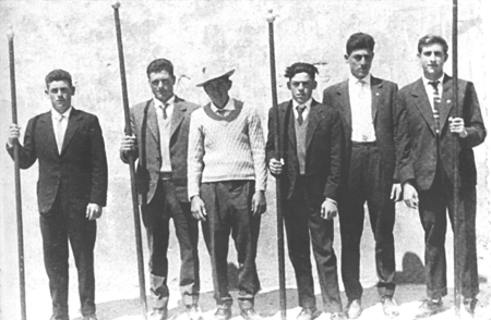 Grupo de vecinos de Langa del Castillo.