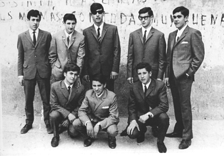 Grupo de amigos de Langa del Castillo.