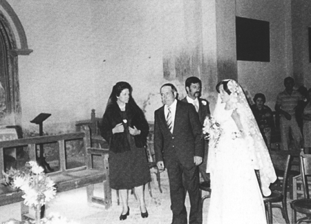 Boda de Luisa Aranda y JesÃºs TomÃ¡s. Langa del Castillo.