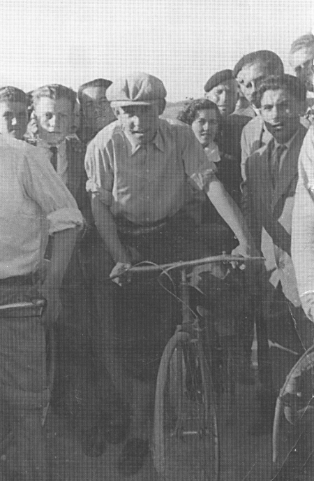 Carreras de bicicletas. Langa del Castillo.