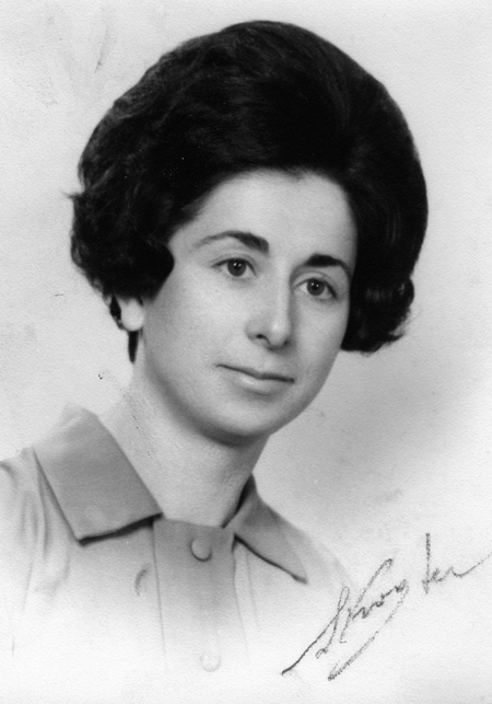 Trini. Vecina de Cuencabuena.