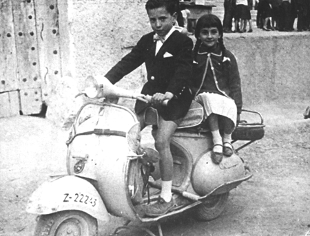 Marisol GarcÃ­a y amigo. Langa del Castillo.