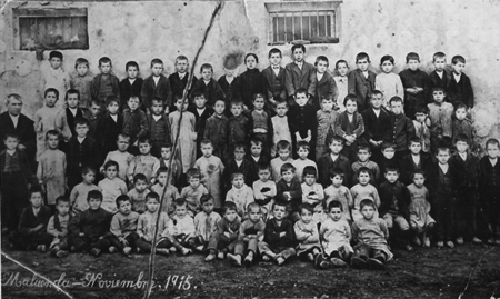 Grupo escolar. Maluenda.