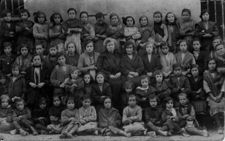 Grupo escolar. Maluenda.