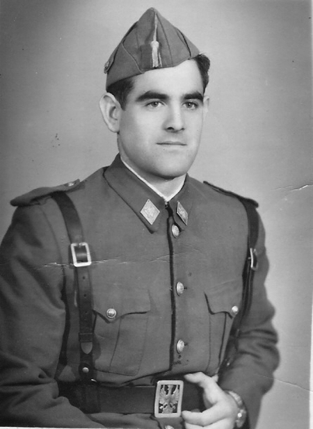 Militar. Torralba de los Sisones.