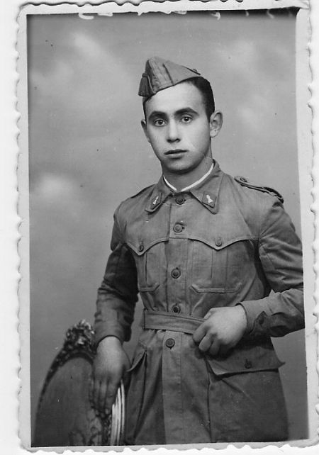 Retrato de militar. Torralba de los Sisones.