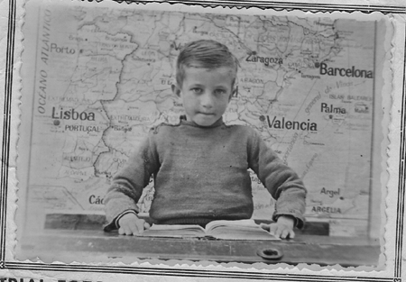 Retrato escolar de niÃ±o. Torralba de los Sisones.