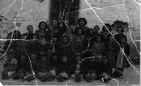 Grupo escolar. Torralba de los Sisones.