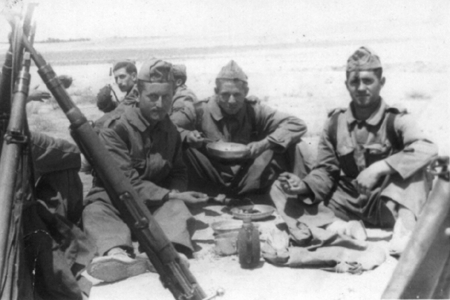 Maniobras militares.