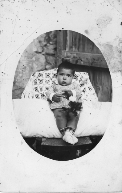 Retrato infantil. BaÃ±Ã³n.