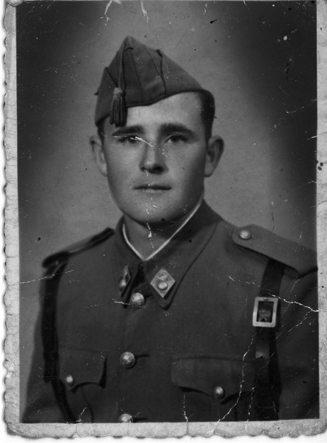 En el servicio militar. BaÃ±Ã³n.