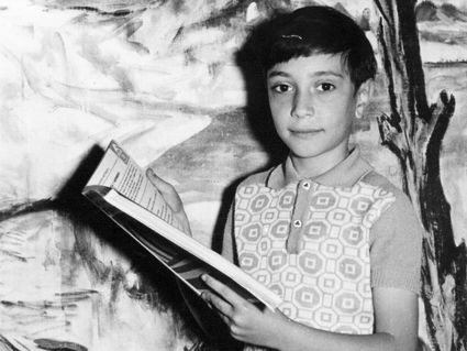 NiÃ±o leyendo. Bello