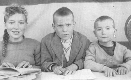 Escuelas de CastejÃ³n de Tornos.