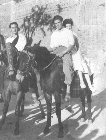 Vecinos a caballo. Morata de Jiloca.