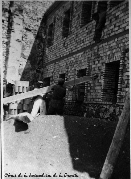 Obras en la hospederÃ­a de la ermita