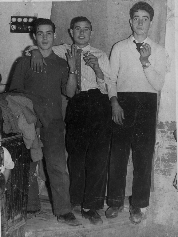 Teatro Angelina. BaÃ±Ã³n.