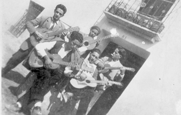 Rondalla. BaÃ±Ã³n.
