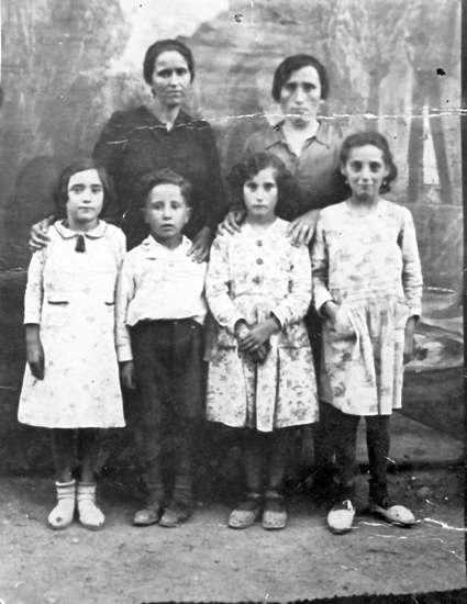 Grupo en fiestas. BaÃ±Ã³n