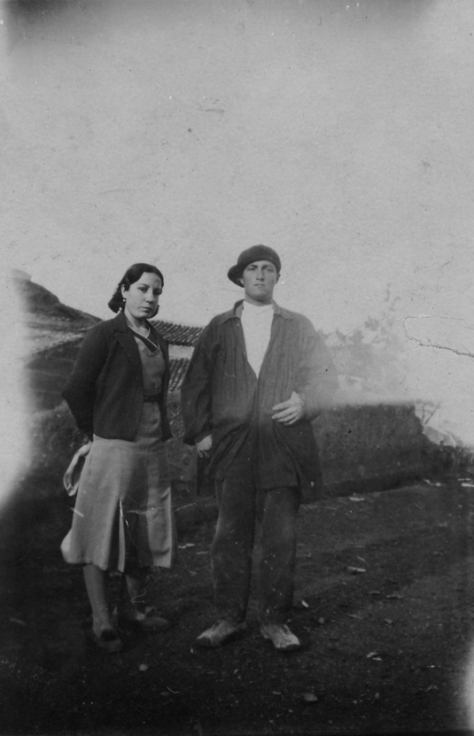 Retrato en el campo. BaÃ±Ã³n.