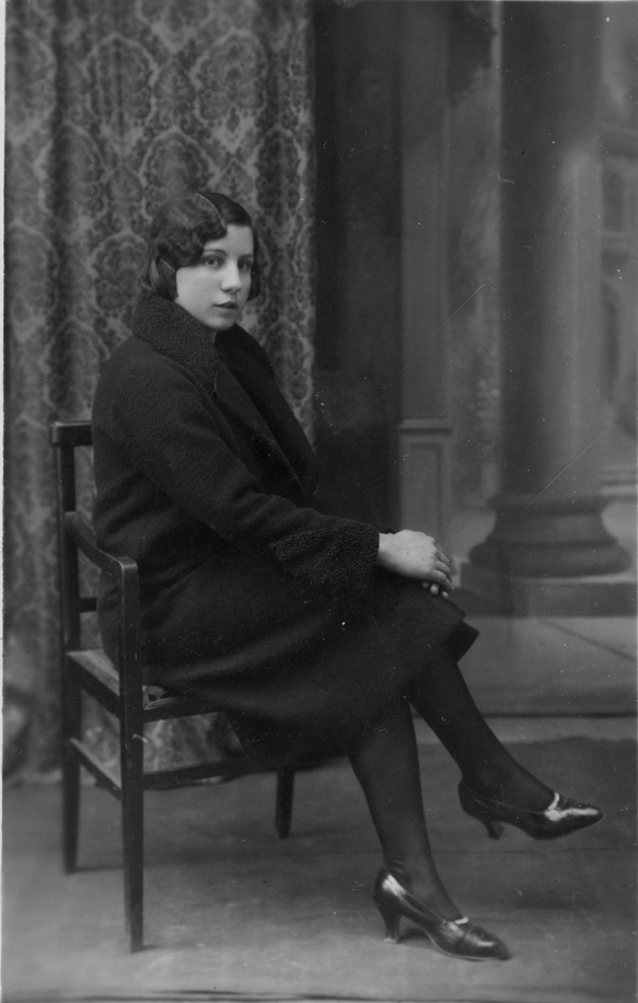 Retrato de mujer. BaÃ±Ã³n.