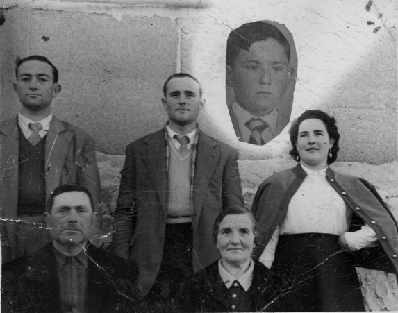 Retrato familiar. BaÃ±Ã³n.