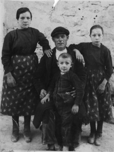 Grupo familiar. BaÃ±Ã³n.