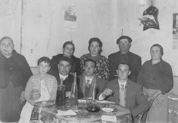 En la mesa con un buen porrÃ³n. BaÃ±Ã³n.