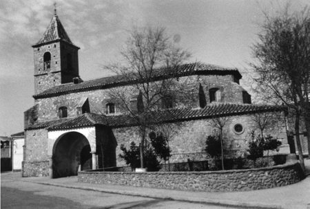 Iglesia de la localidad de Torremocha.