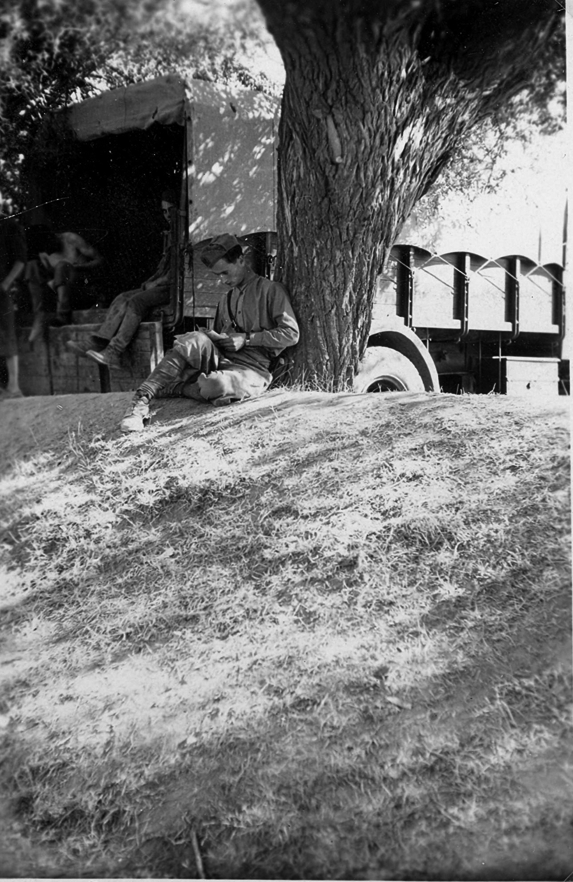 Tropas italianas descansando en BÃ¡guena