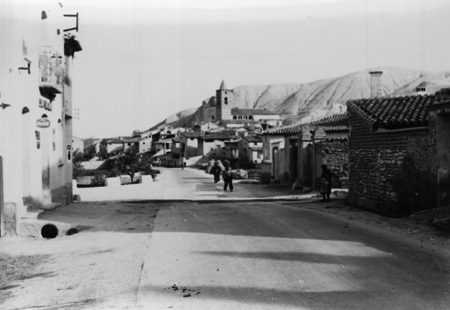 Una calle de la localidad de Maluenda.