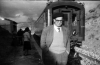 Hombre junto al tren. Lechago