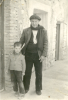 Retrato de abuelo y nieto. Villarquemado.