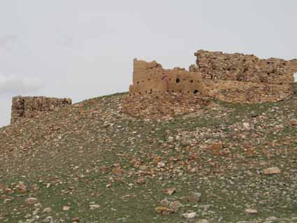 Archivo:Castillo Tornos.jpg