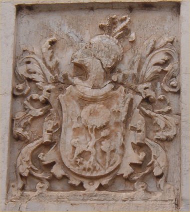 Archivo:Escudo desconocido Calamocha.jpg