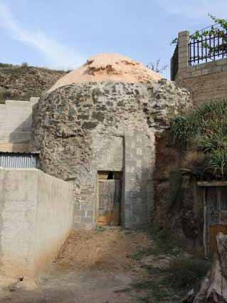 Archivo:Nevero Luco Jiloca.jpg