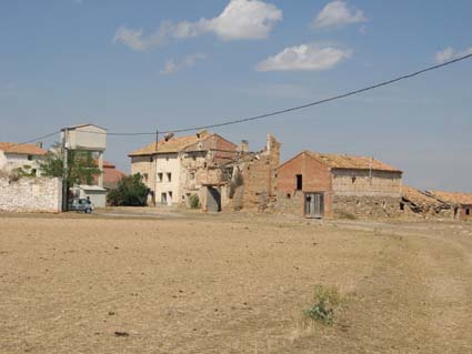 Archivo:Barrio Las Granjas Casas 1 a 4 Cella (017).jpg