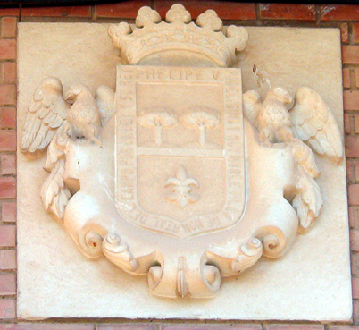 Archivo:Escudo municipal monreal ayuntamiento.jpg
