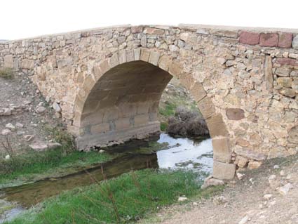 Archivo:Puente Fonseca Alba.jpg