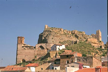 Archivo:Castillo Maluenda.jpg