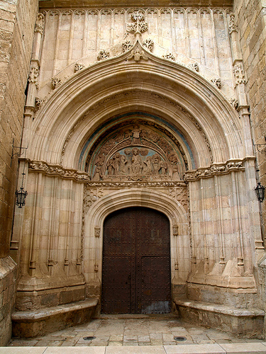 Archivo:Puertaperdon daroca actual.jpg