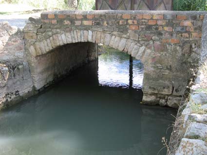 Archivo:Rio Cella.jpg