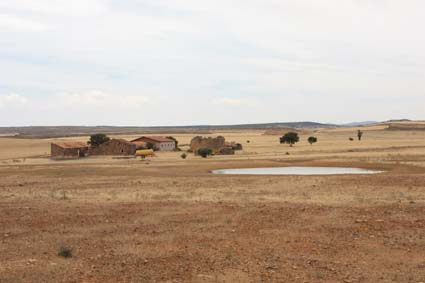 Archivo:Masada Peirolon Torralba Sis 193(2).jpg