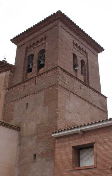 Archivo:TorreValdehorna.jpg