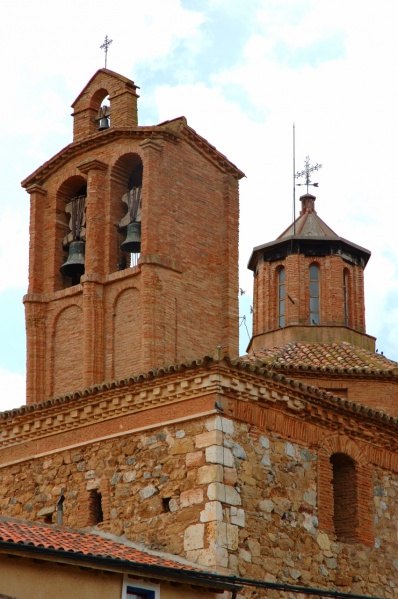 Archivo:Iglesiavillanueva.jpg