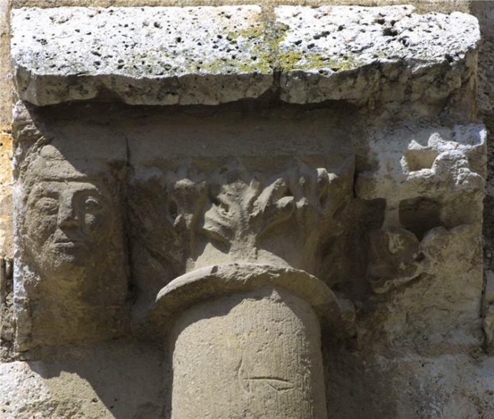 Archivo:Capitel santodomingo Daroca.jpg