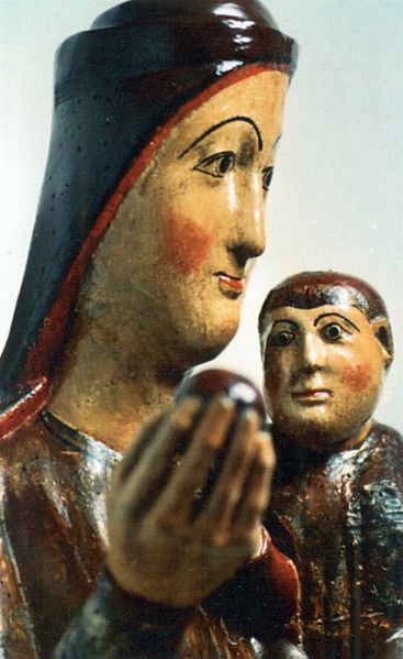Archivo:Virgenrosariovillarreal.jpg