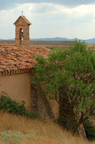 Archivo:Ermita villarroya.jpg