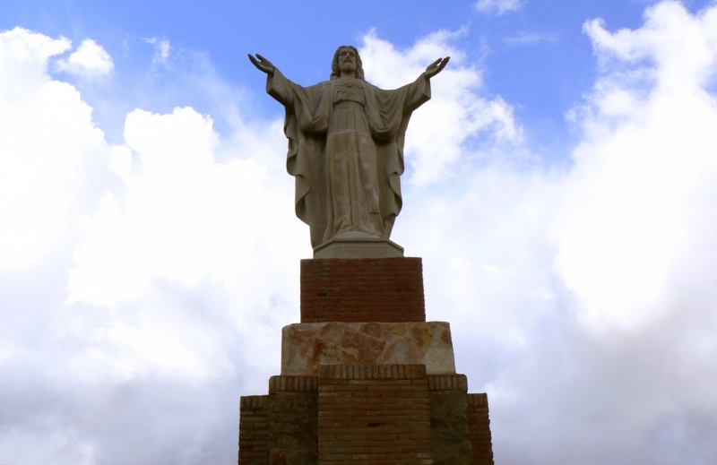 Archivo:Villar estatua jesucristo.jpg